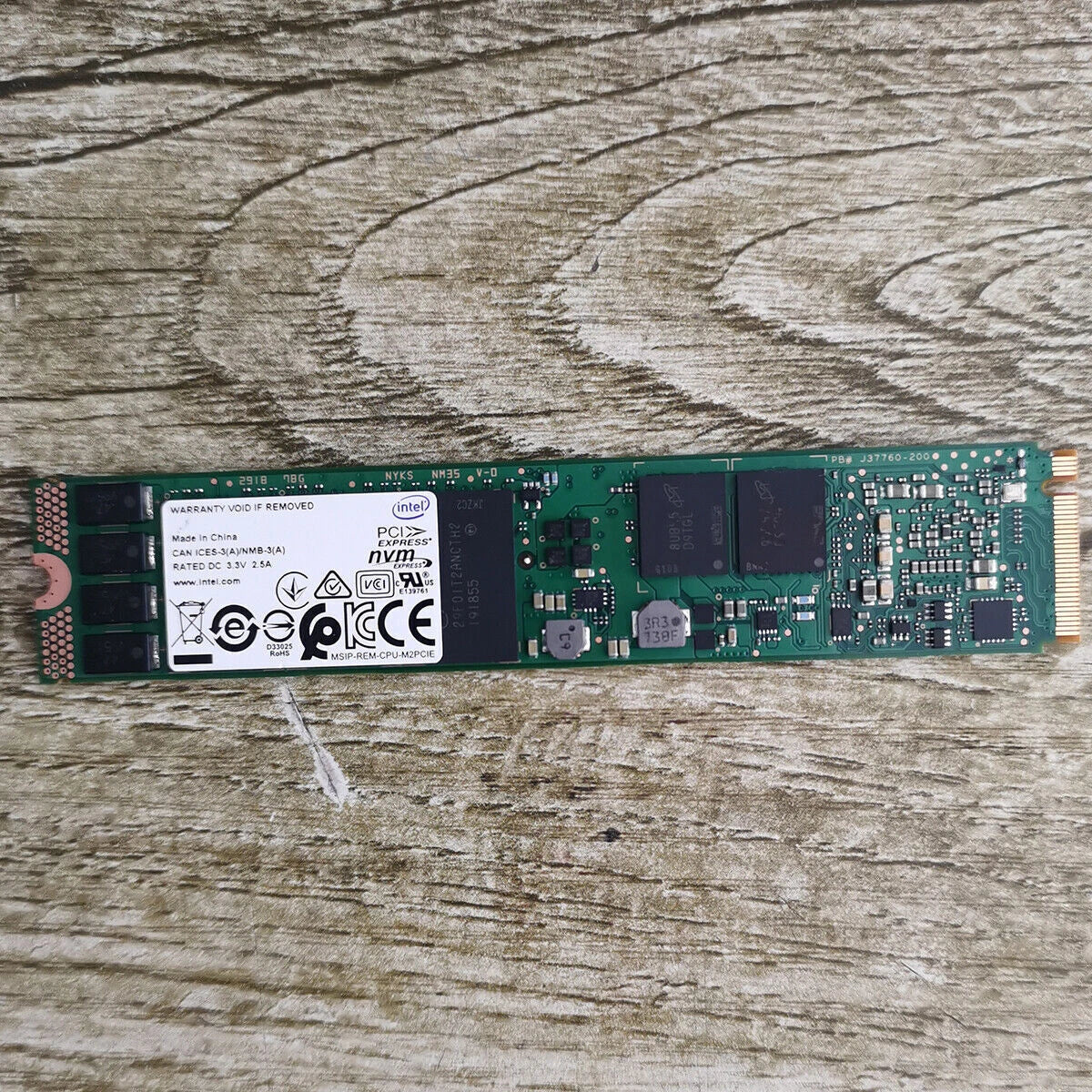 INTEL SSD Series DC P4511 1TB 110NVME3.1X4 SSDPELKX010T8 Solid State Drive