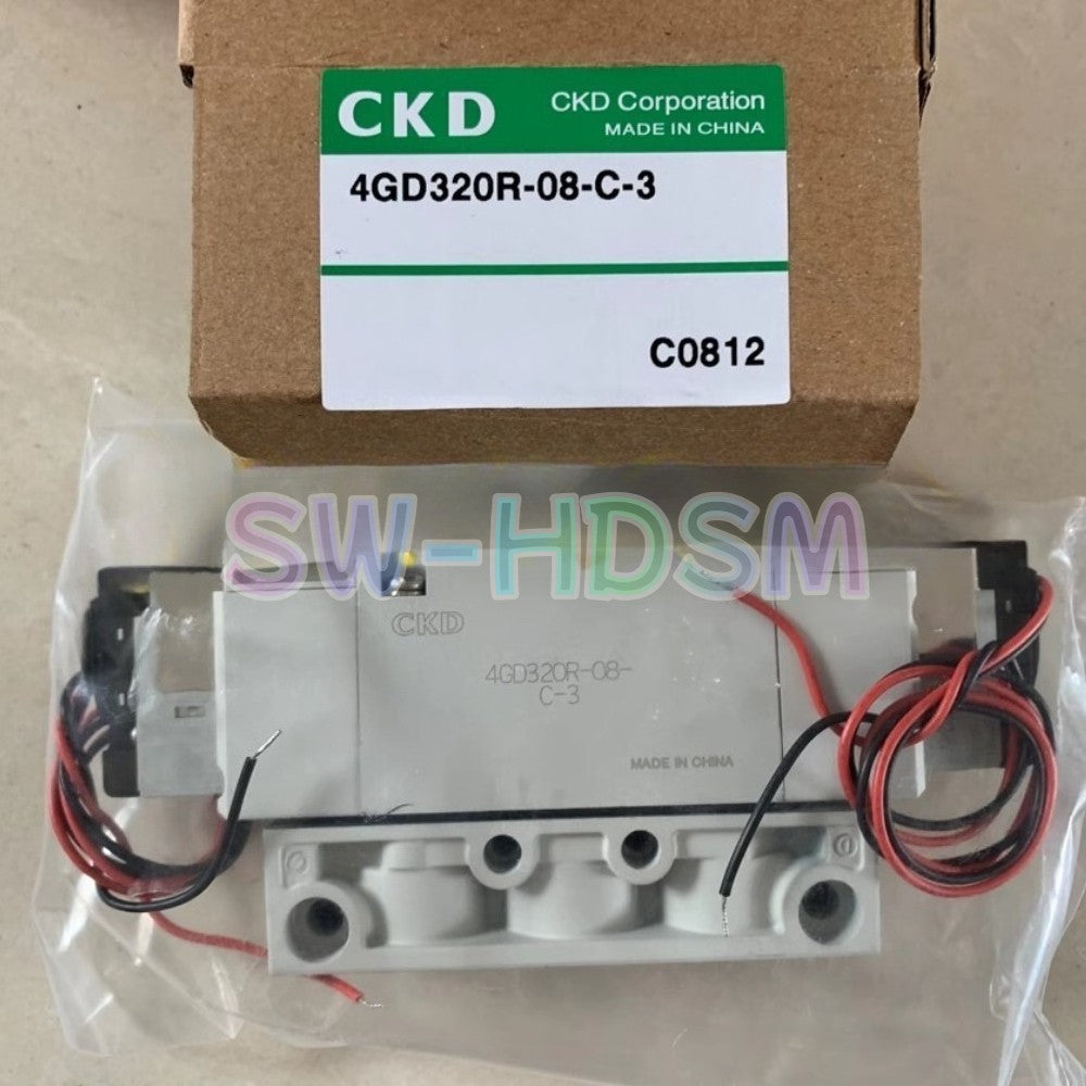 1PCS  for CKD Solenoid Valve 4GD320R-08-C-3 Freight Free