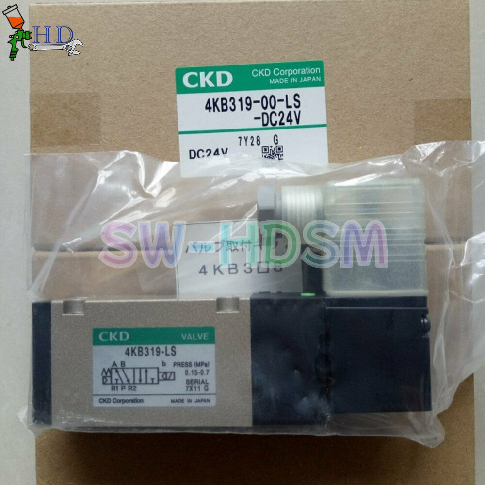 1PCS  For CKD solenoid valve 4KB319-00-LS DC24V freight free