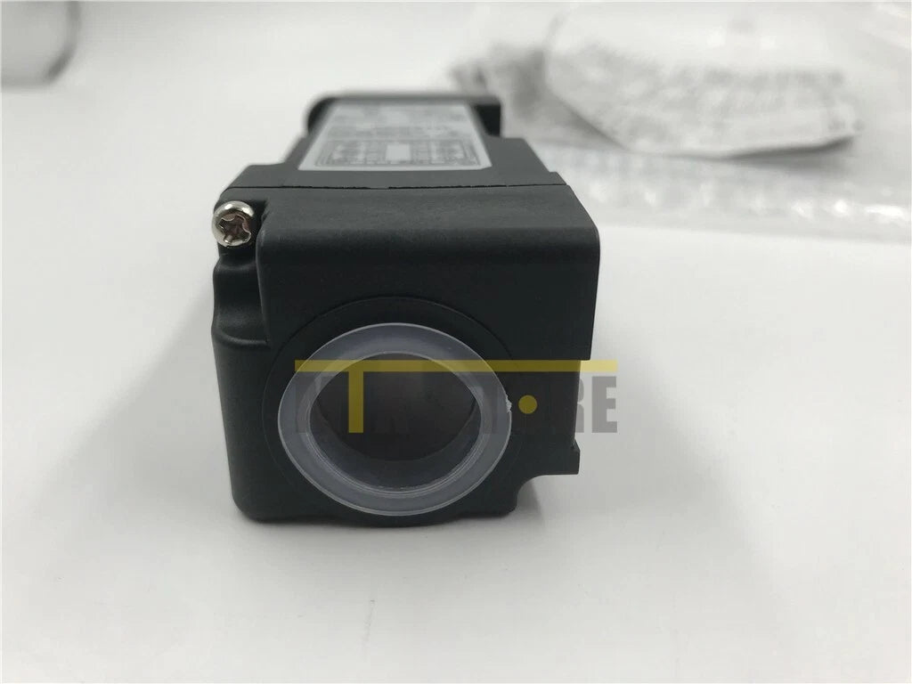 1pcs  IDEC HS5L-VD44M-G spring lock safety switch #P