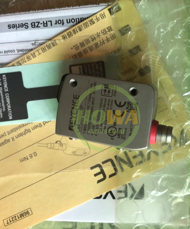 1PC Keyence LR-ZB250CP Laser Sensor LRZB250CP