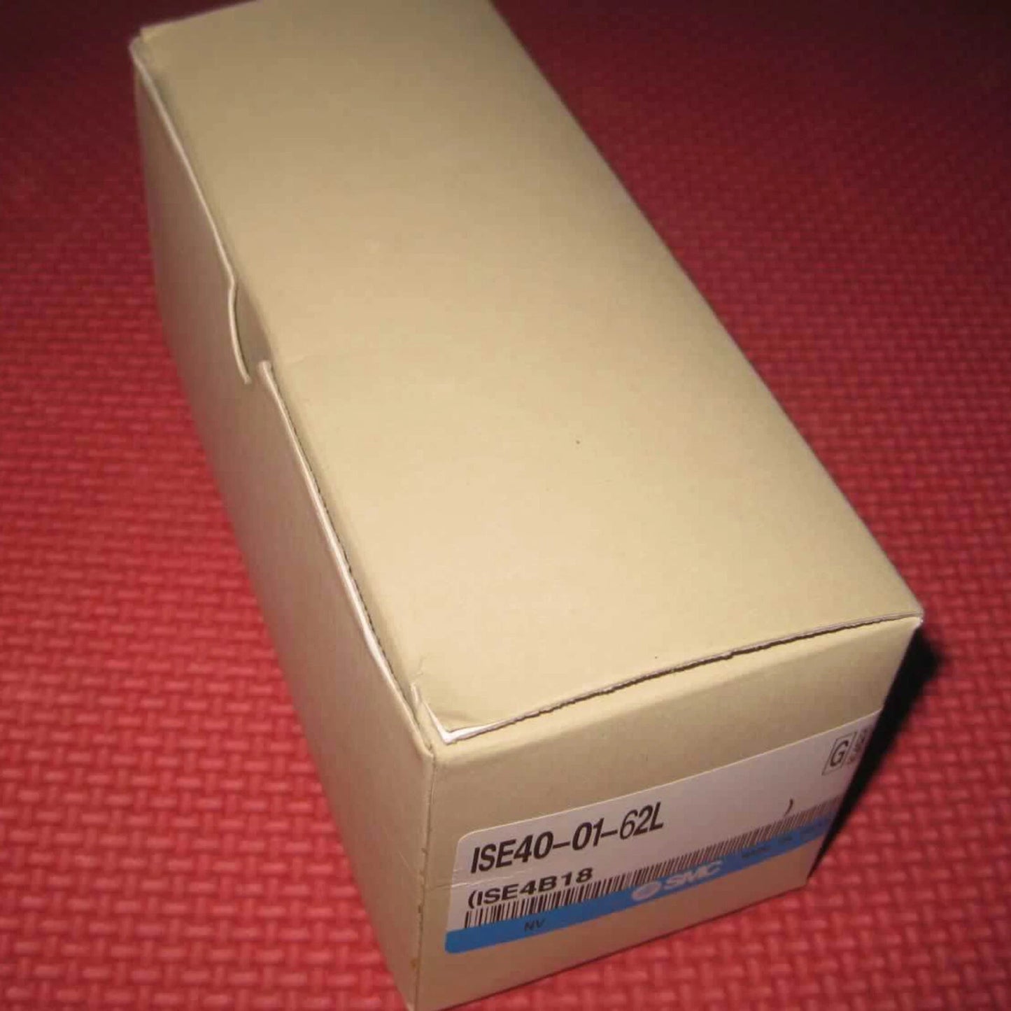 1pc  SMC ISE40-01-62L Digital pressure switch Quality assurance #P