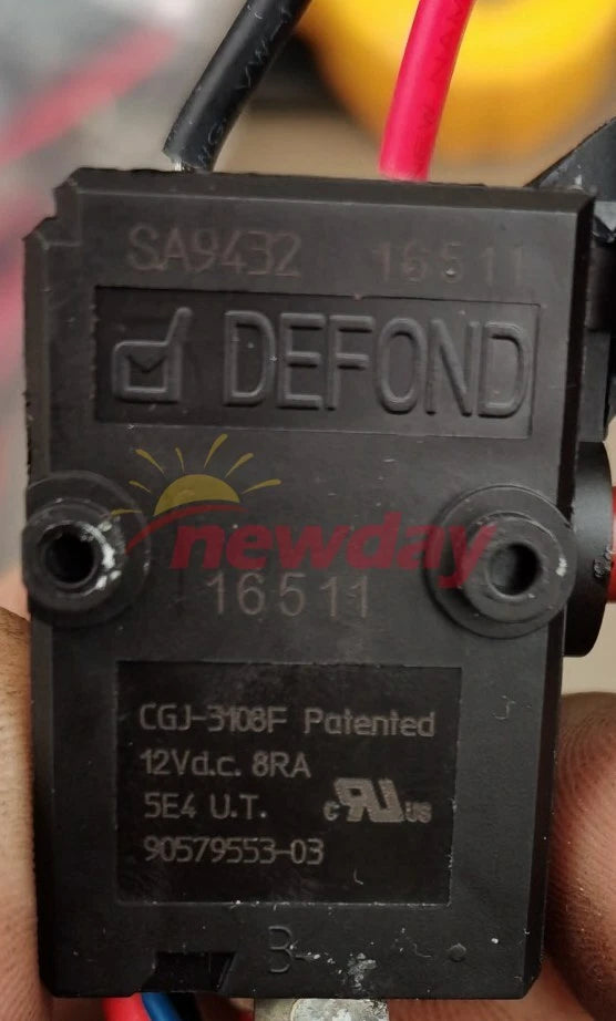 1PC DEFOND CGJ-3108F 12Vd.c. 8RA 5E4 U.T. 90579553-03 Patented Switch