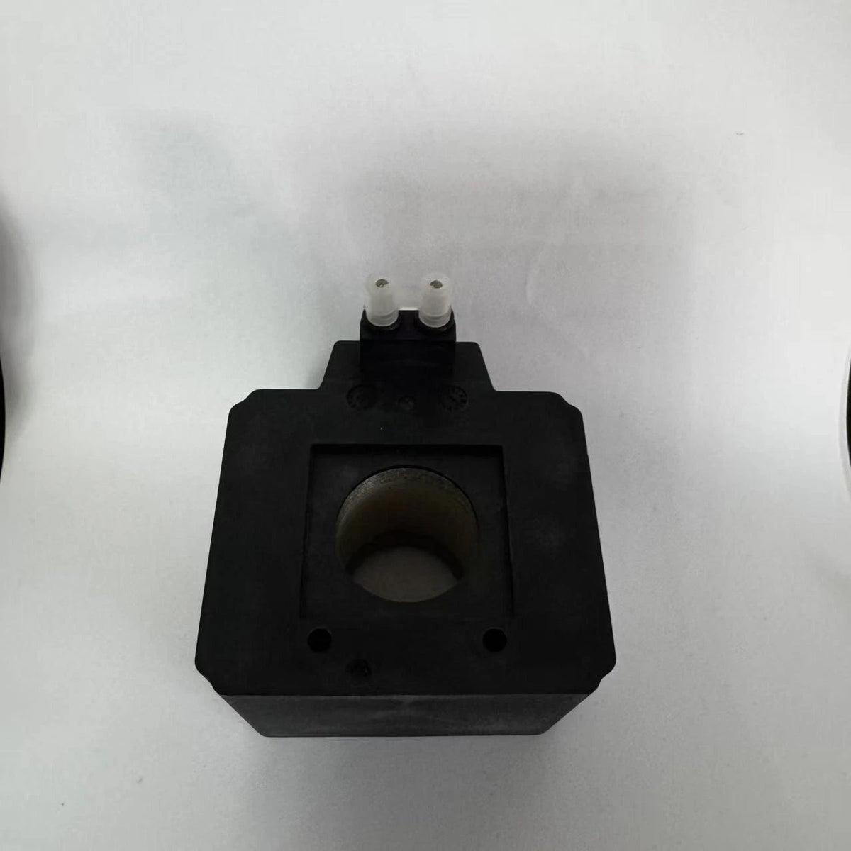 1PC  For R900219602 WZ65-3 110V solenoid valve coil Replacement