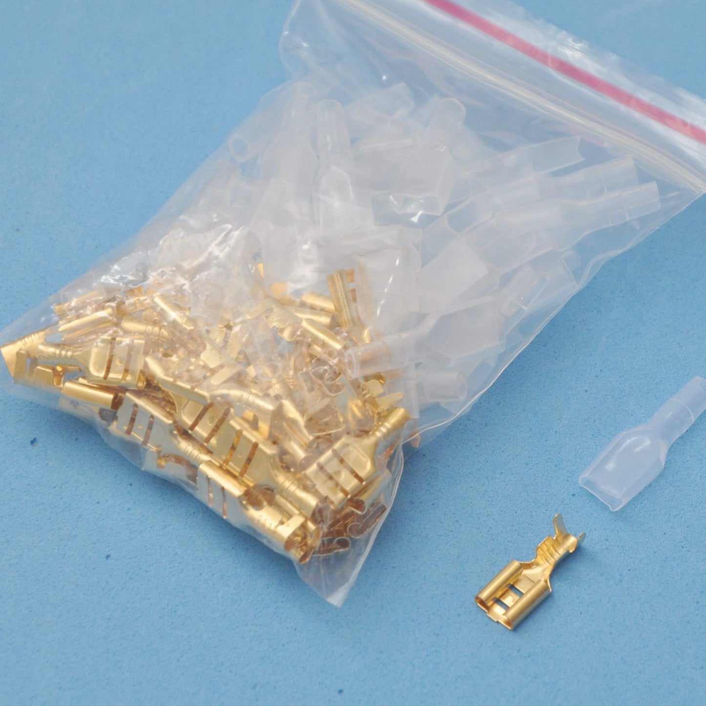 50Pcs Brass 6.3mm Terminal Electrical Wire Connector Crimp Insert Spring +Sheath