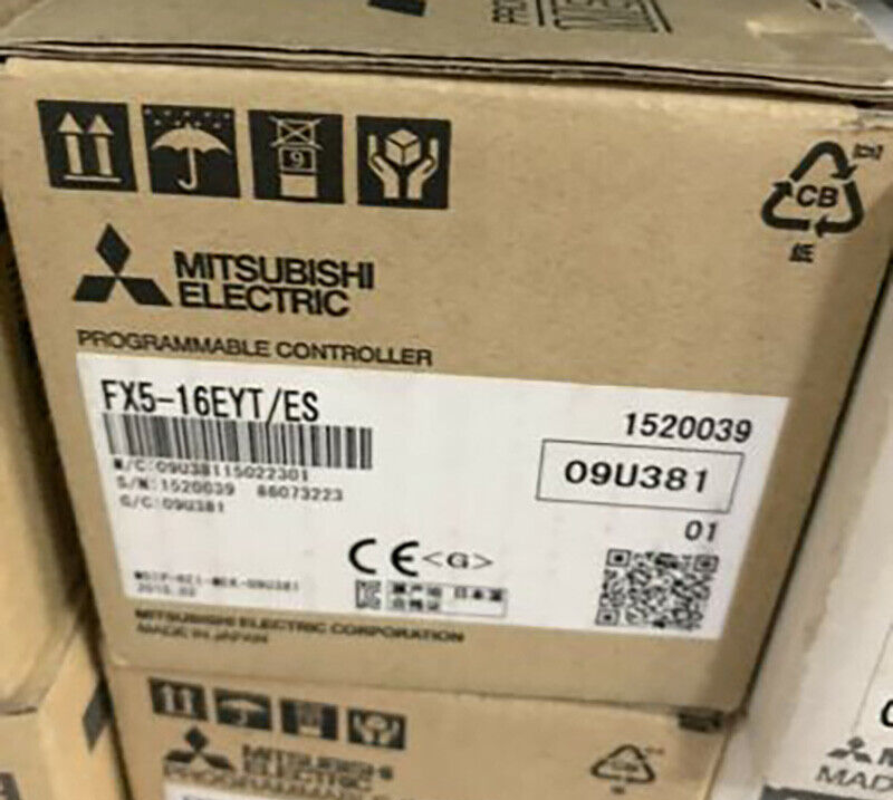 1pcs Mitsubishi PLC FX5-16EYT/ES    FX516EYTES   FX5-16EYT-ES