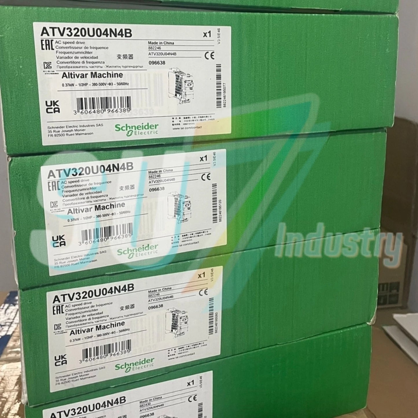 Schneider ATV320U04N4B Inverter# 1pcs    In Box