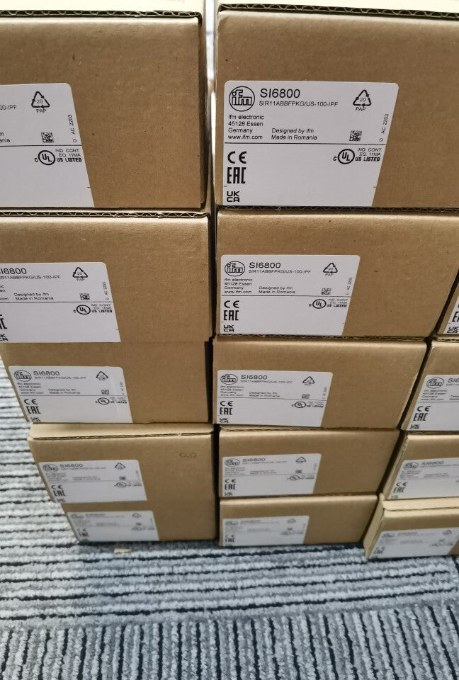 1pcs  IFM SI6800 Flow Sensors