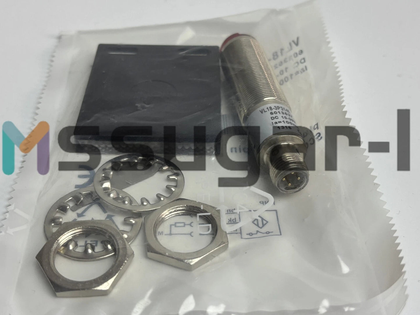 1PCS   SICK VL18-3P3140 (VL183P3140) Sensor&Proximity Switch #P