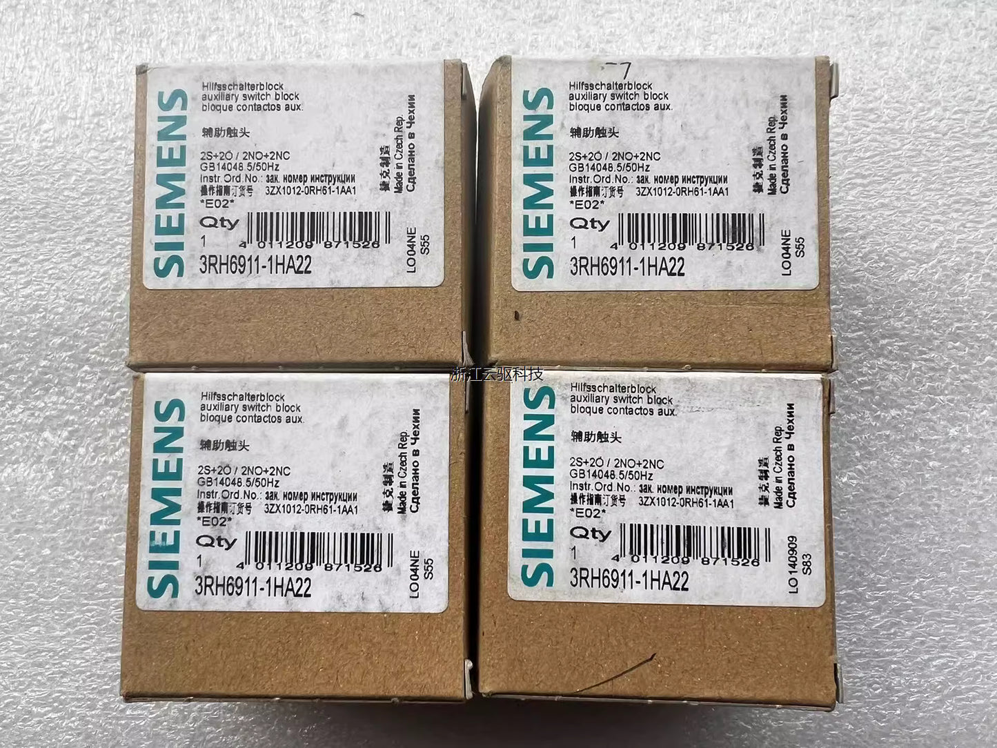1Pcs  SIE-MENS Contactor Auxiliary Contact 3RH6911-1HA22 2no 2nc