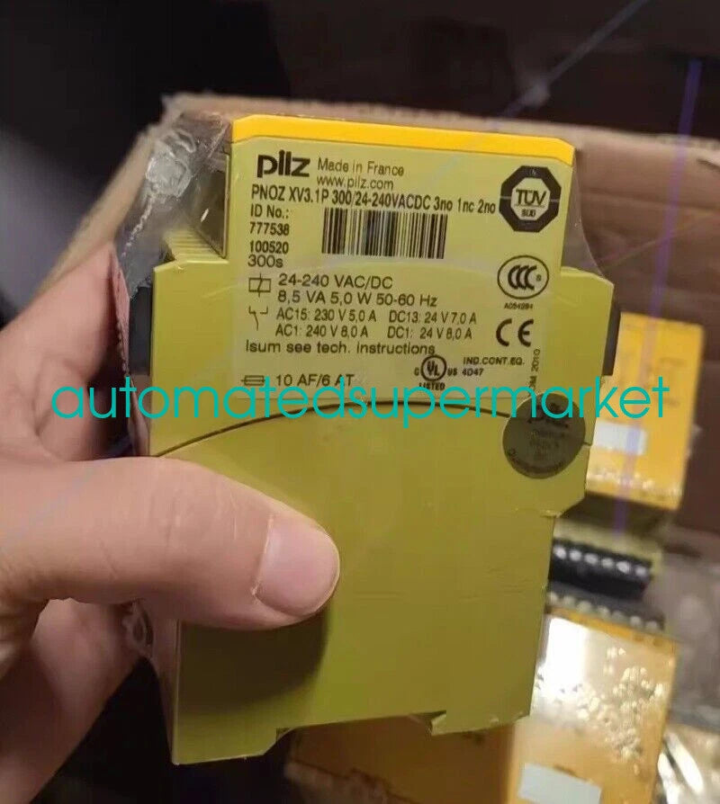 1PC  Pilz Safety Relay PNOZ XV3.1P 777538 Shipping by / #P