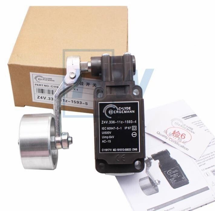 1pc  Roller Type Limit Switch Z4V10H336-11Z-1593-4