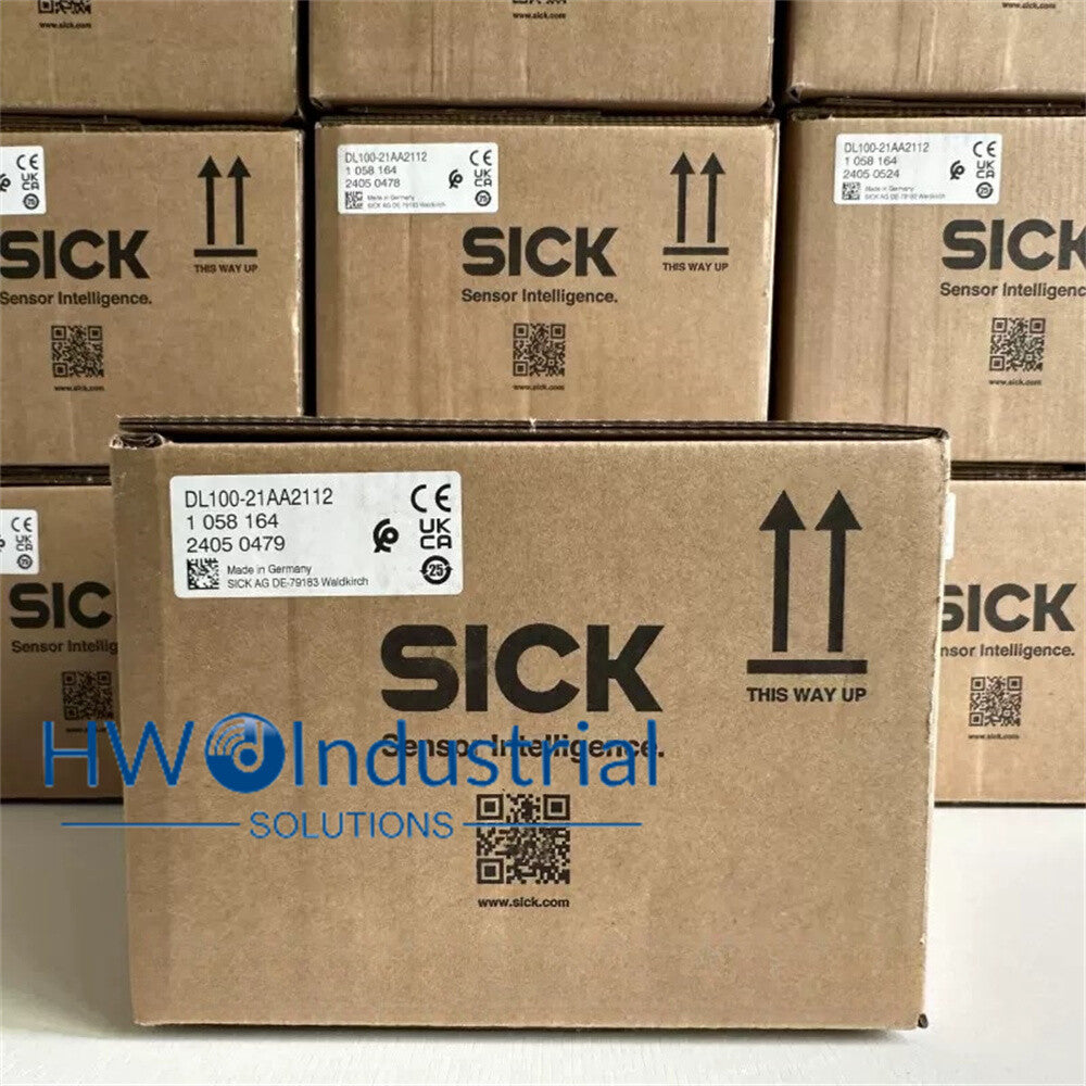 1/piece  SICK DL100-21AA2112 Distance Laser Ranging Sensor 1058164