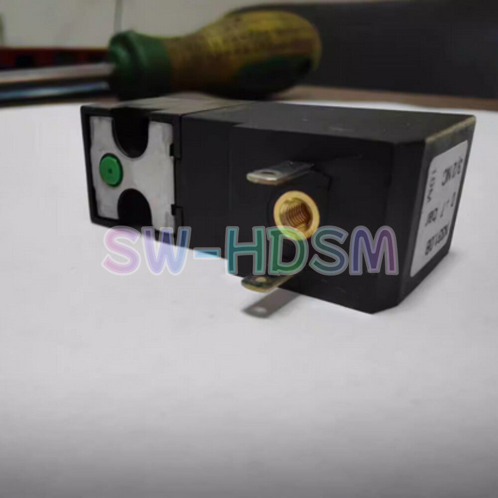 1PCS  PNEUMAX solenoid valve N331.0A freight free
