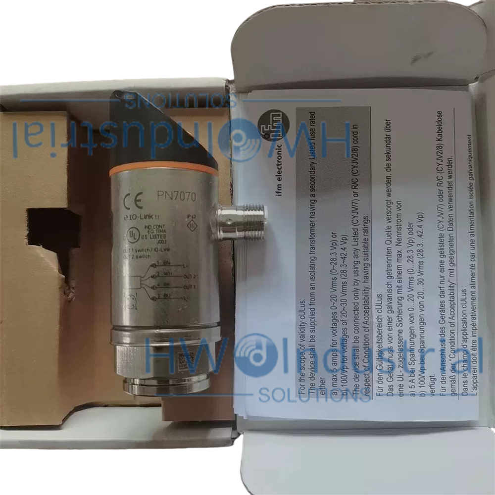 1/Piece   PN7070 IFM Pressure Sensor