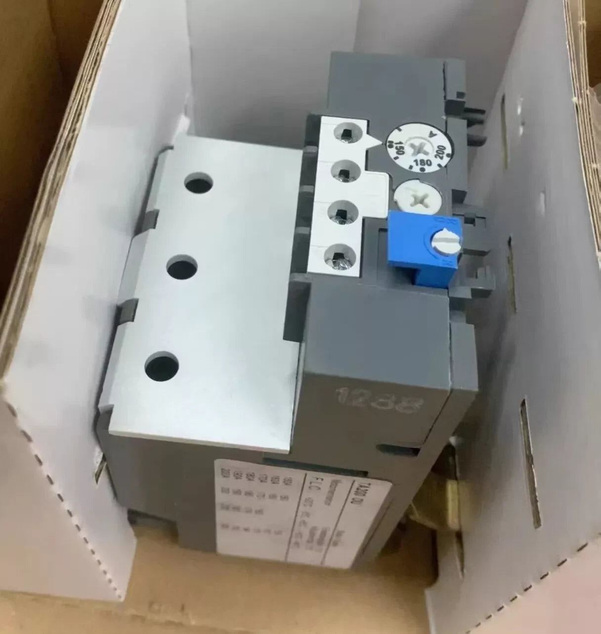 ABB TA200DU-200 Thermal Overload Relays 1SAZ421201R1006