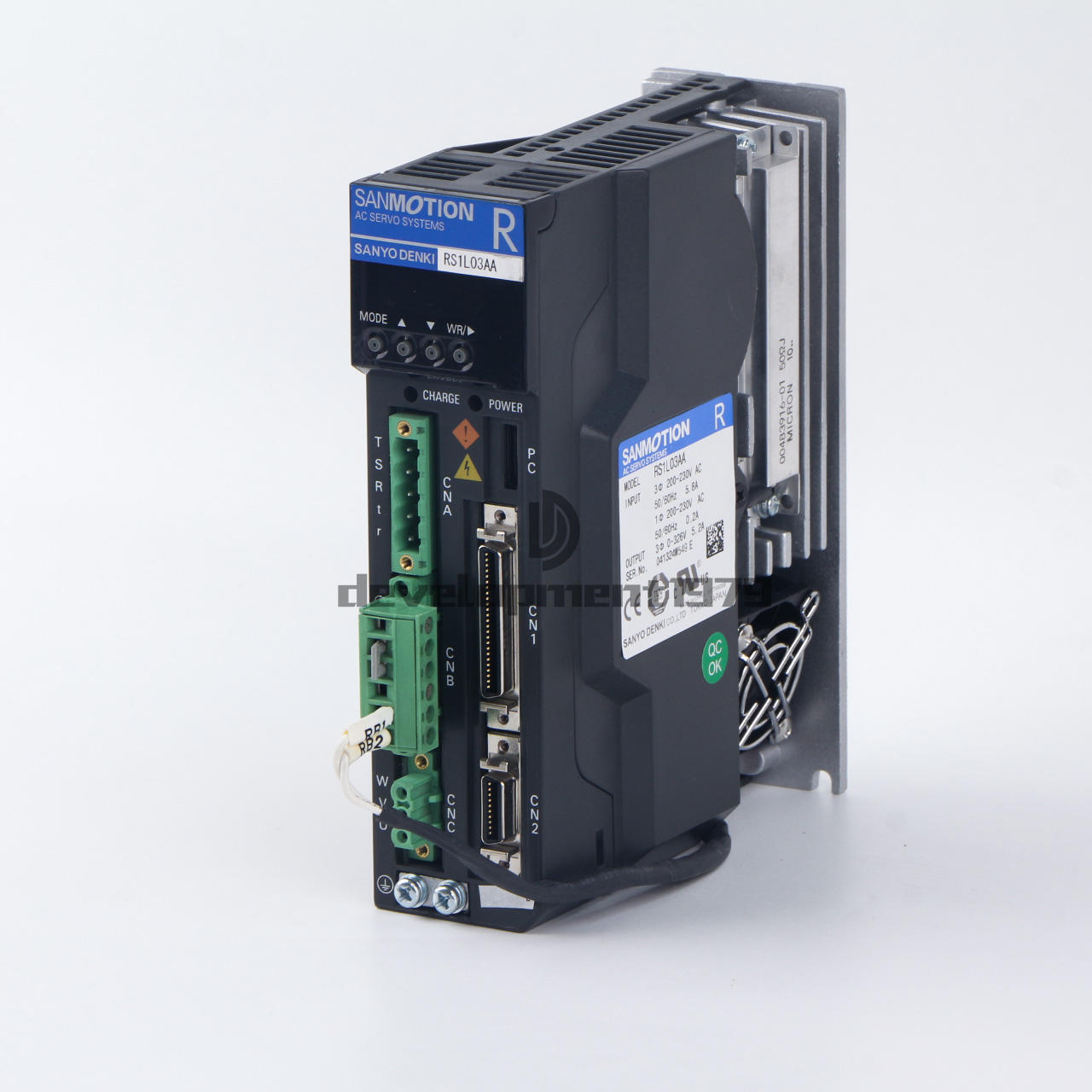 ONE  SANYO DENKI Servo Driver RS1L03AA Fast delivery