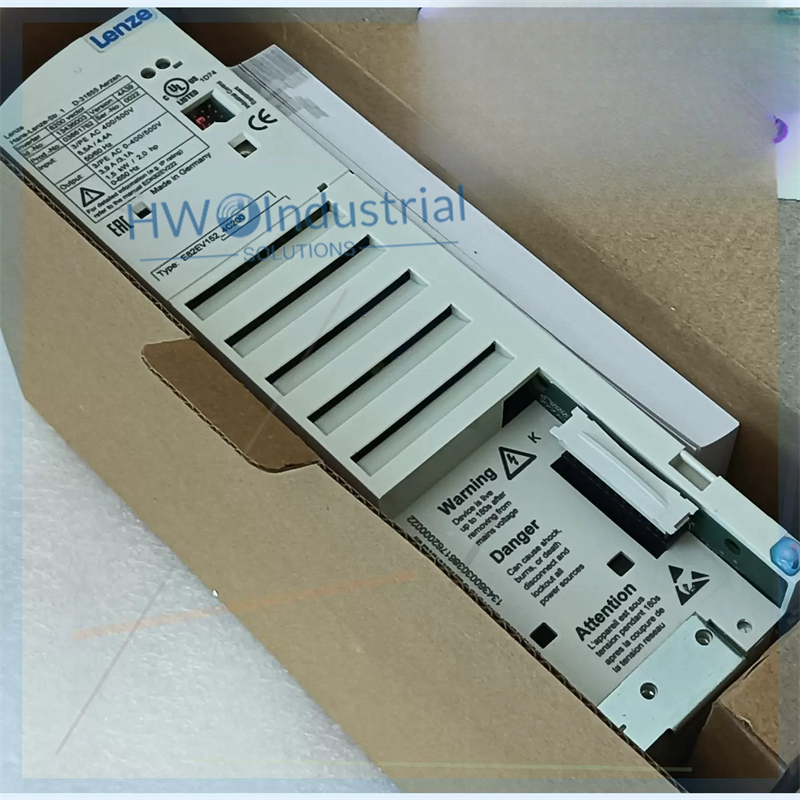 1/Piece  E82EV152K2C200 E82EV152_2C200 3-240V 1.5KW Lenze Inverter