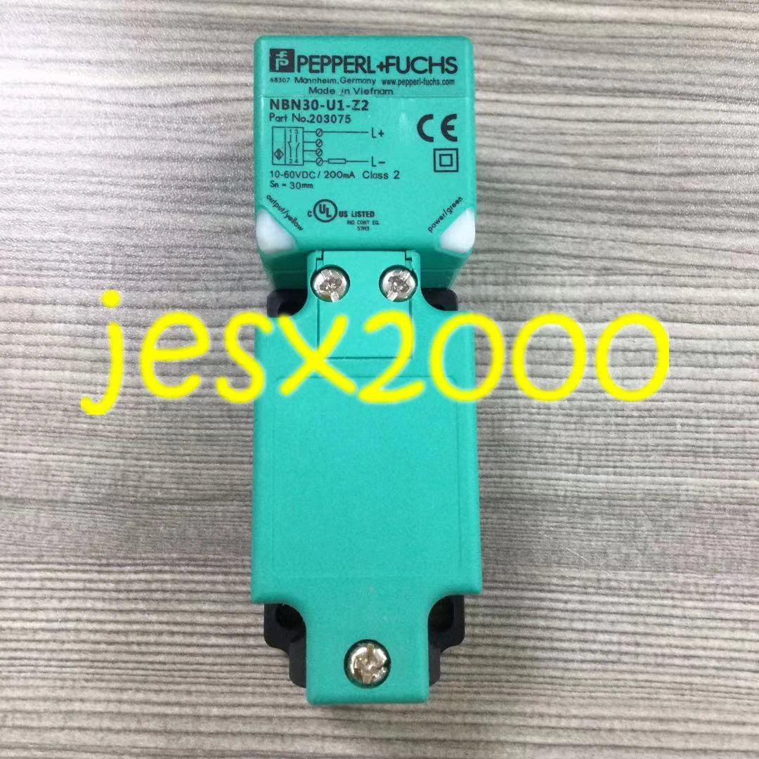 1PC  NBN30-U1-Z2 Sensor #YX #P