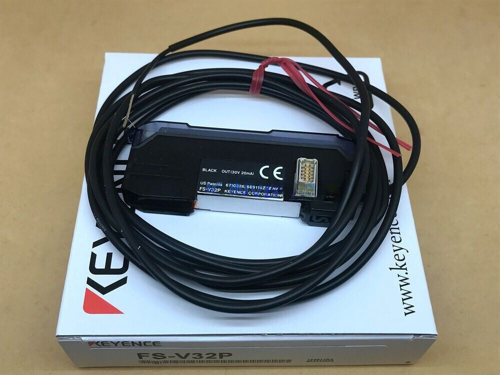 1pcs KEYENCE FS-V32P Fiber Amplifier Sensor   FSV32P