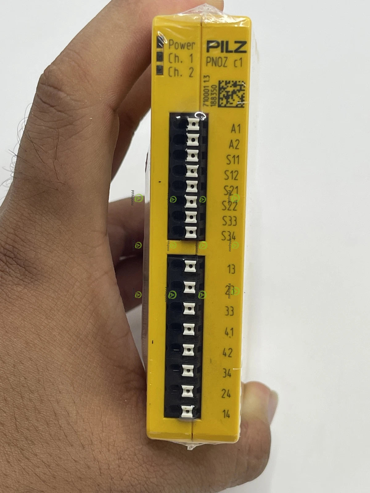 1Pcs  PILZ 710001 PNOZ c1 24VDC 3n/o 1n/c Safety relay  Rapid delivery