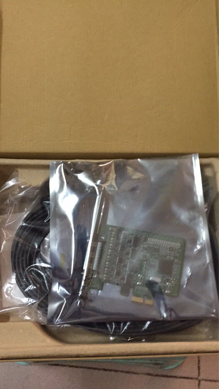 1pcs  MOXA CP-118EL-A PCI-E232-422-485 8 Serial Port Card