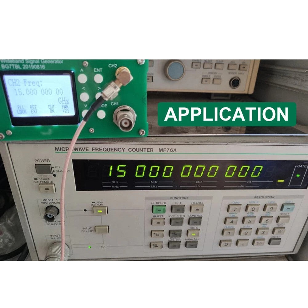 1Hz to 15GHz RF Signal Generator WBSG1 Wideband Builtin OCXO DC12V Adapter Pack