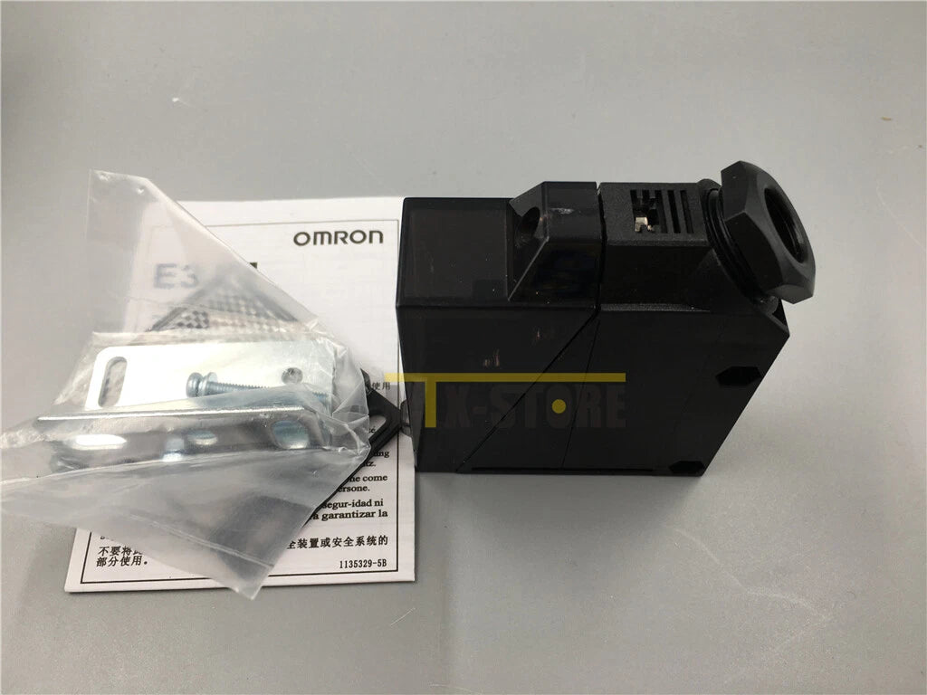 1PCS Omron   photoelectric switch E3JM-R4M4 Sensor&Proximity Switch #P