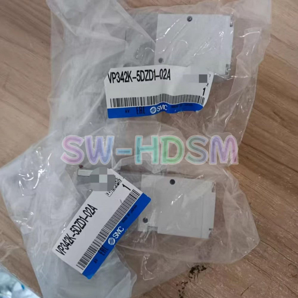 1PCS  for SMC Solenoid Valve VP342K-5DZD1-02A Freight Free