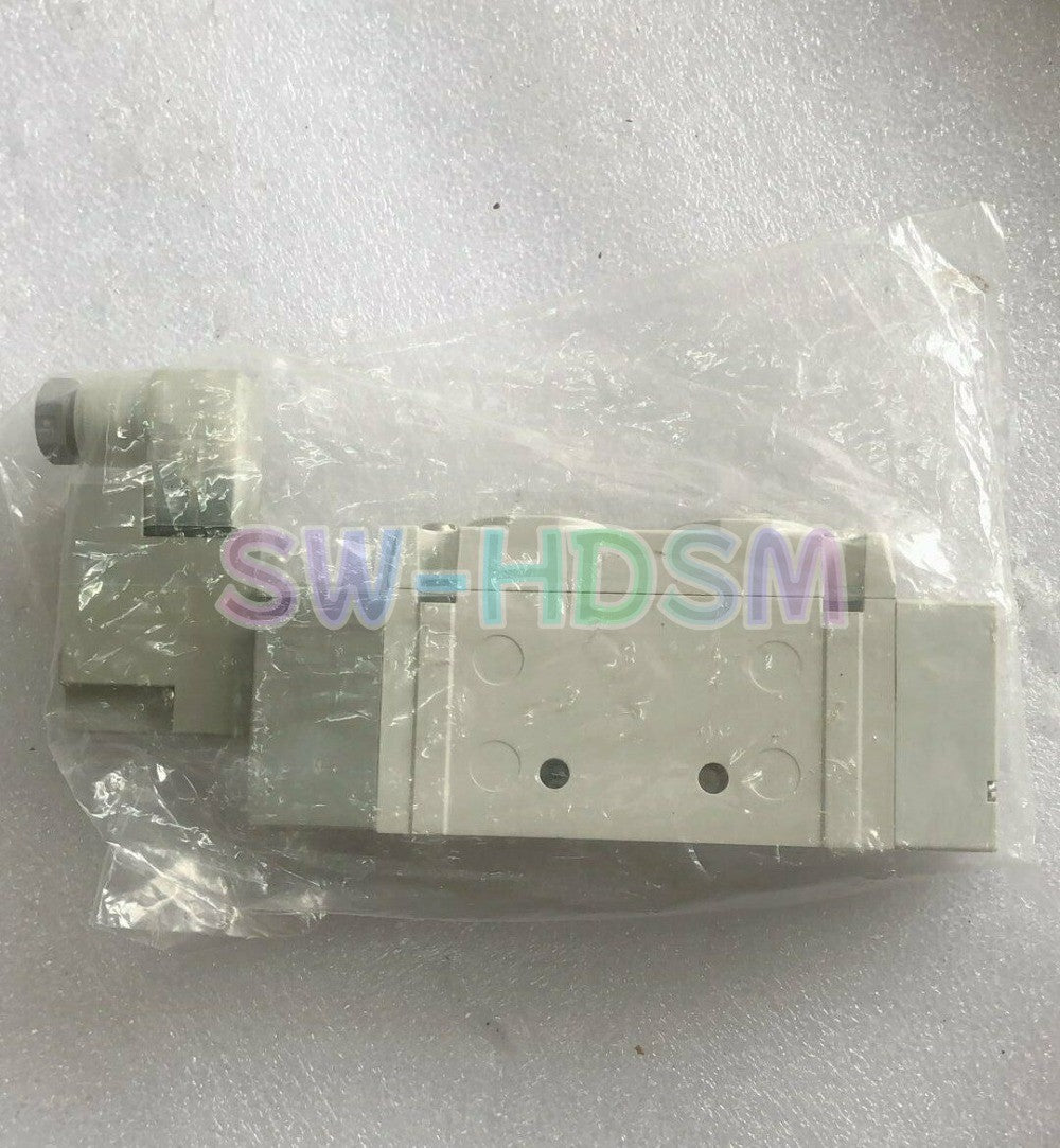 1PCS  for SMC Solenoid Valve SY9120-5DZD-03 Freight Free