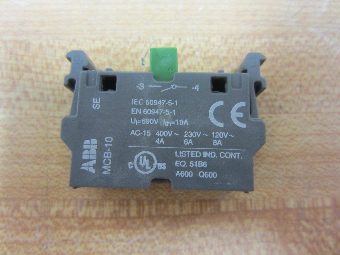 10PCS  ABB MCB-10 1NO contact block #P