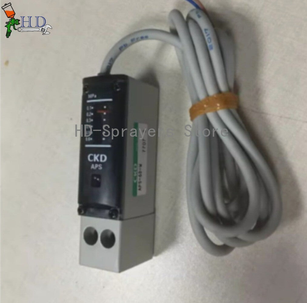 1PCS  For CKD APS-6D-W pressure switch freight free
