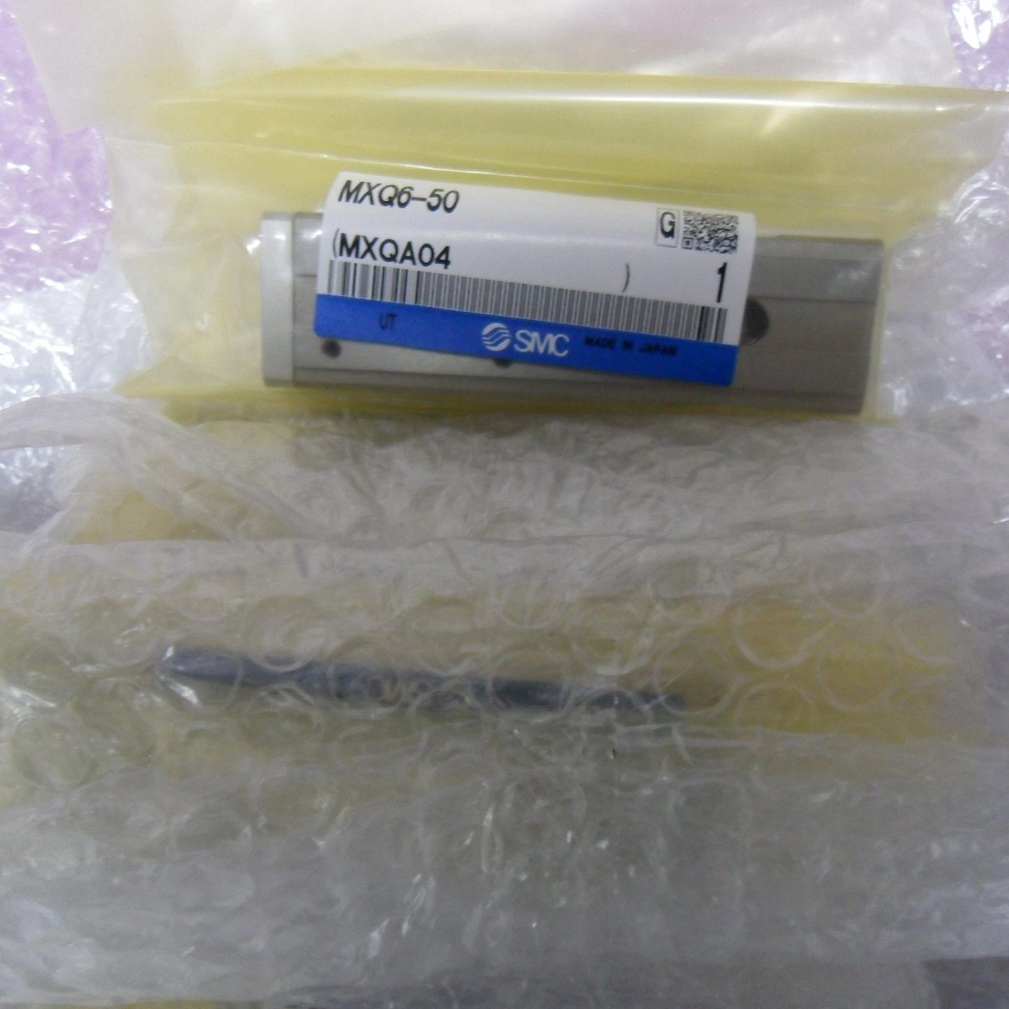 1PC  SMC MXQ6-50 MXQ6-50 pneumatic slide Free shipping #P