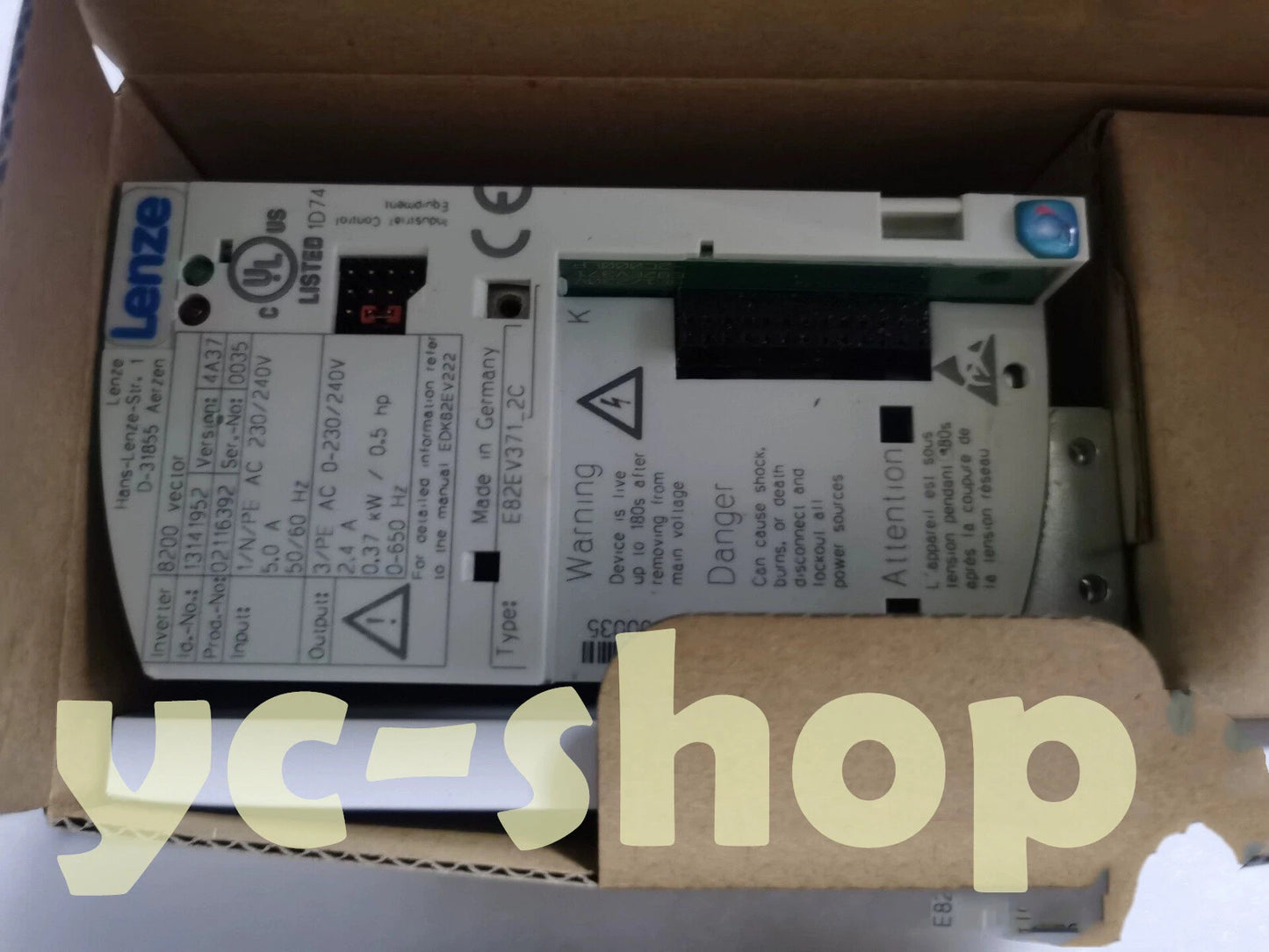 1PC Lenze E82EV371K2C   Servo Driver Fast #P