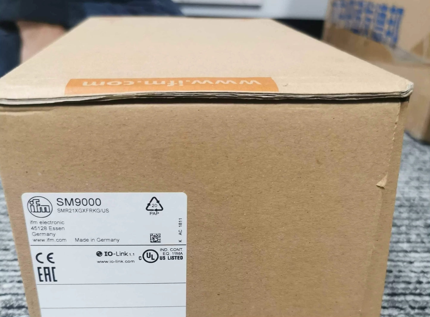 1/Piece  SM9000 IFM Pressure Sensor Flow Meter