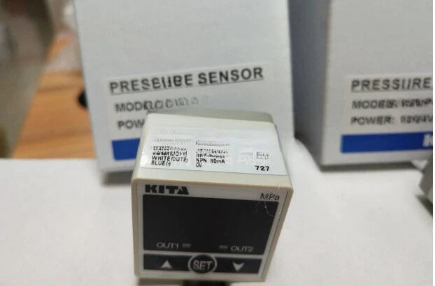 1PCS  pressure sensor KP25V-02-F1 NPN