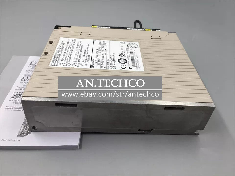 1pcs   Yaskawa Servo Drive SGDV-1R6A11A