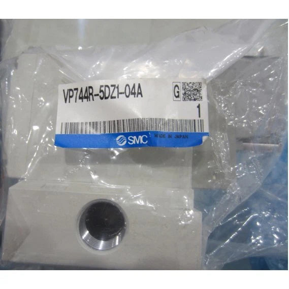 1piece  SMC VP744R-5DZ1-04A Solenoid Valve Free shipping #P