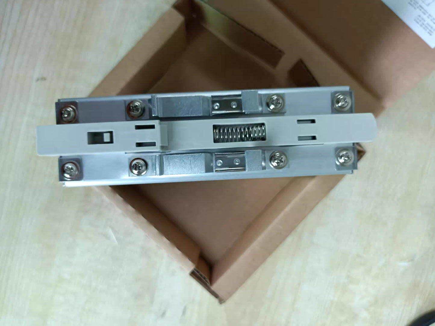 1PC  COSEL Series 120W Rail Power Supply KHNA120F-24