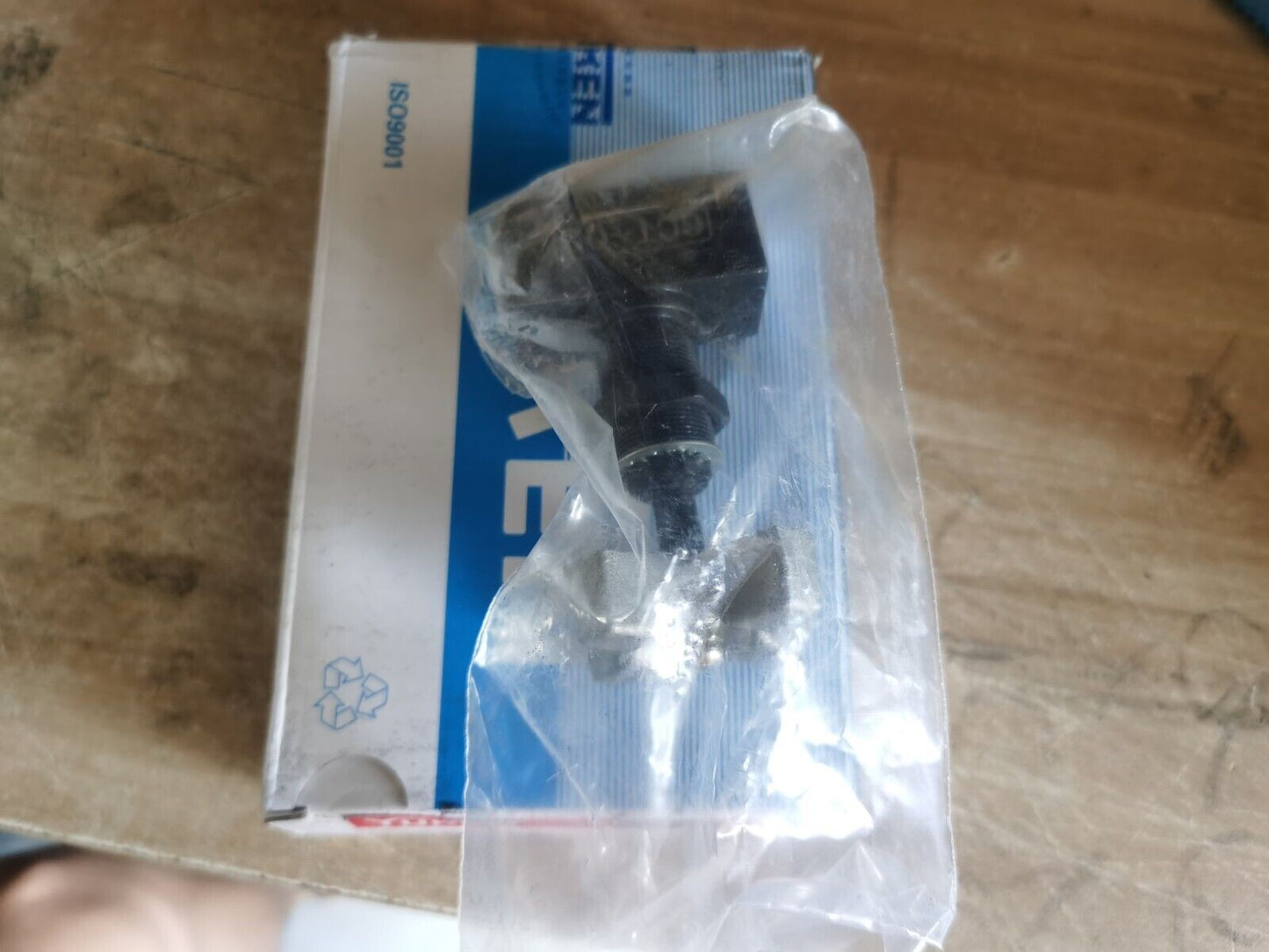 2PCS  Yuken GCT-02-32 GCT0232 Control Valve Free Shipping