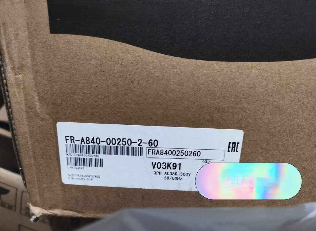 1pcs Mitsubishi Frequency Converter FR-A840-00250-2-60