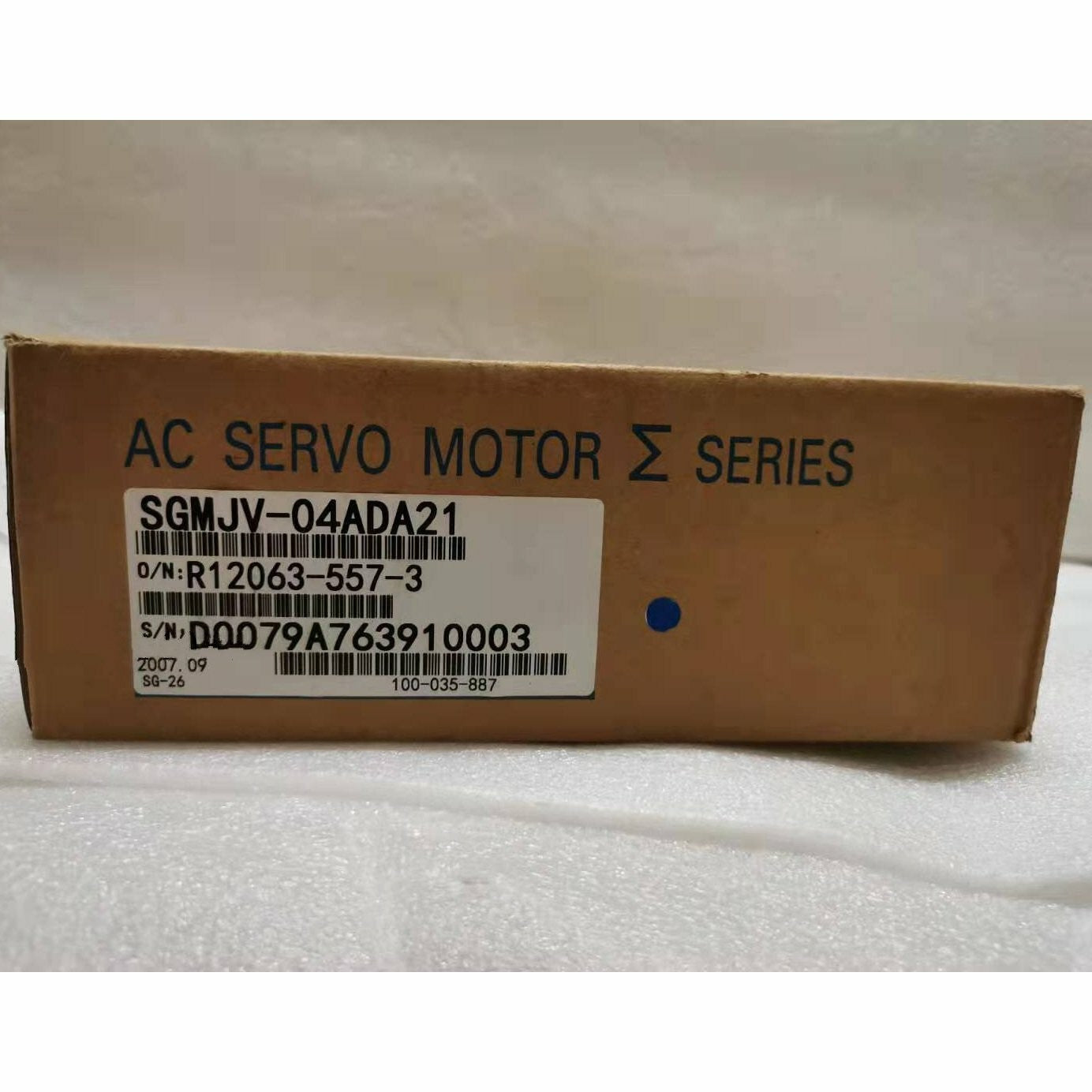 YASKAWA SGMJV-04ADA21 SERVO MOTOR SGMJV04ADA21 In Box ping