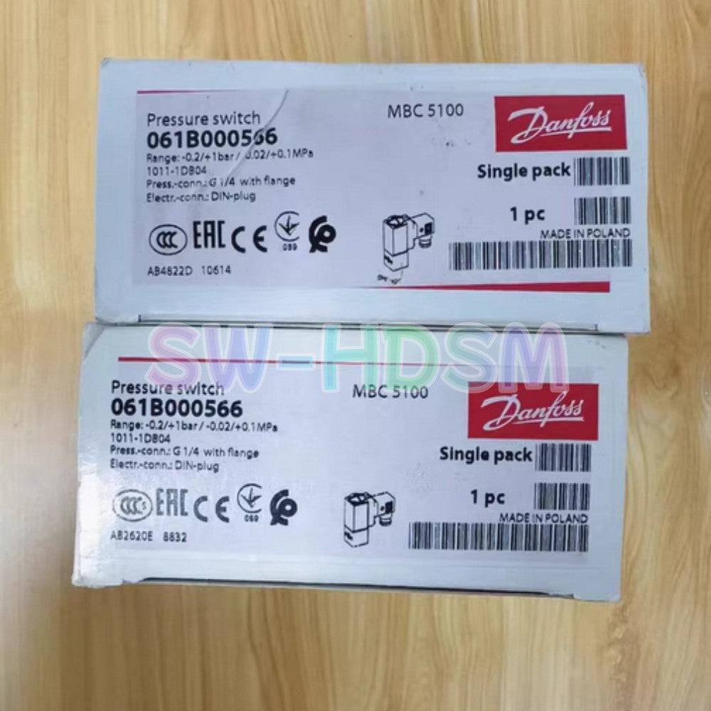 1PCS  for Danfoss 061B000566 Pressure Switch Freight Free