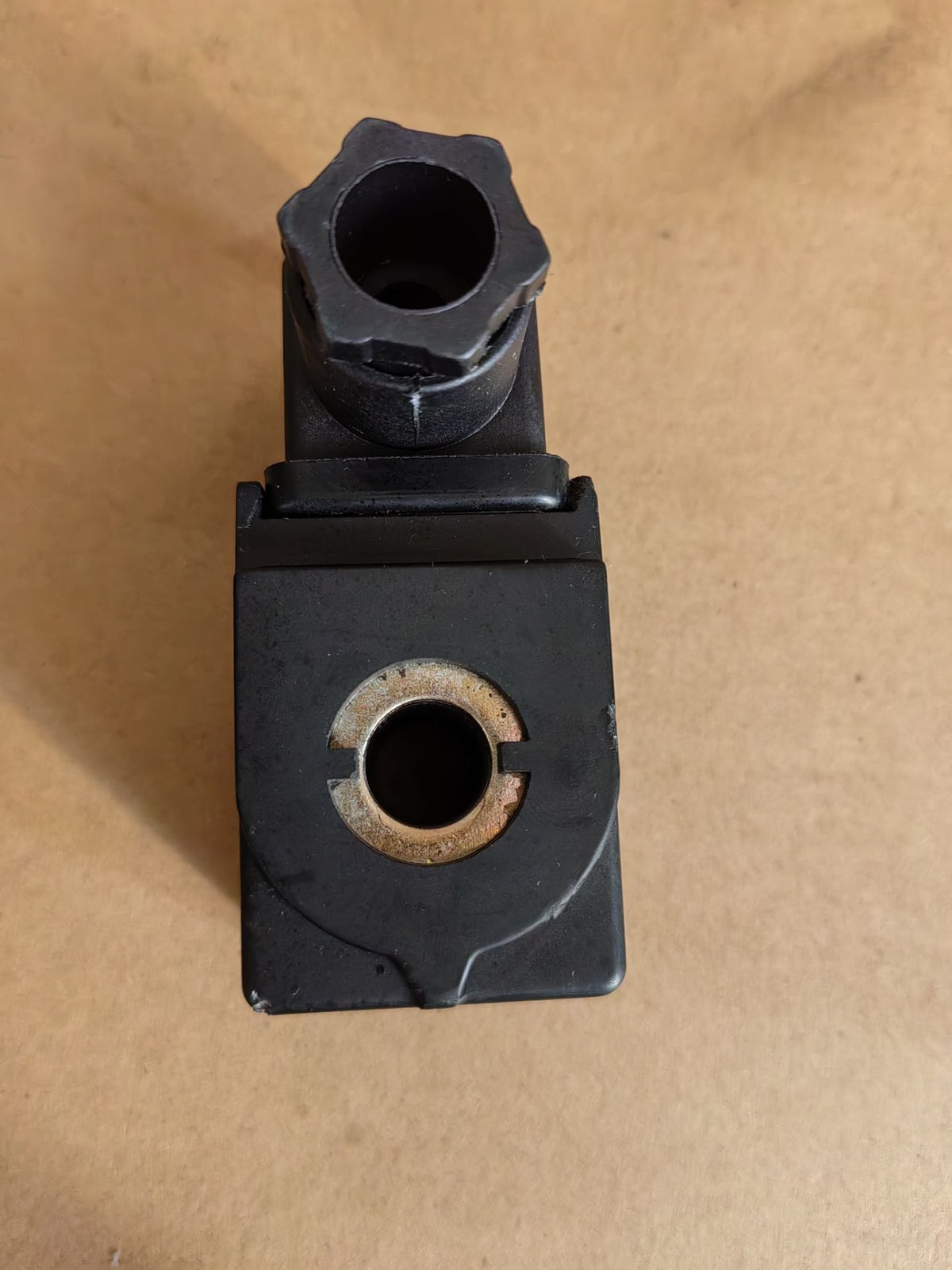 Castel Type HM2 Solenoid Valve Coil 220V 50-60HZ 8W KD