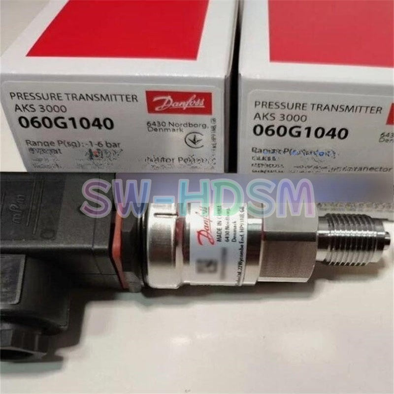 1PCS  for Danfoss Pressure Transmitter AKS3000 060G1040 Freight Free
