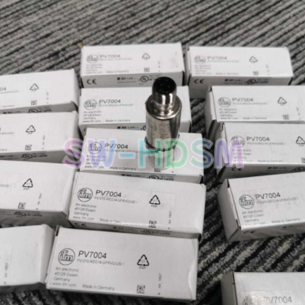 1PCS  For IFM PV7004 Pressure Sensor Switch freight free