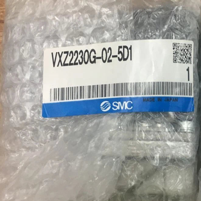 1pc   SMC Solenoid Valve VXZ2230G-02-5D1 spot stock #P