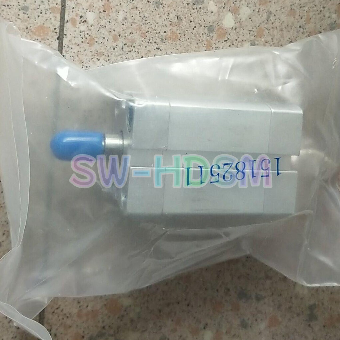 1PCS   FESTO ADN-25-20-A-P-A ADN-25-20-A-P-A 536254 Freight Free