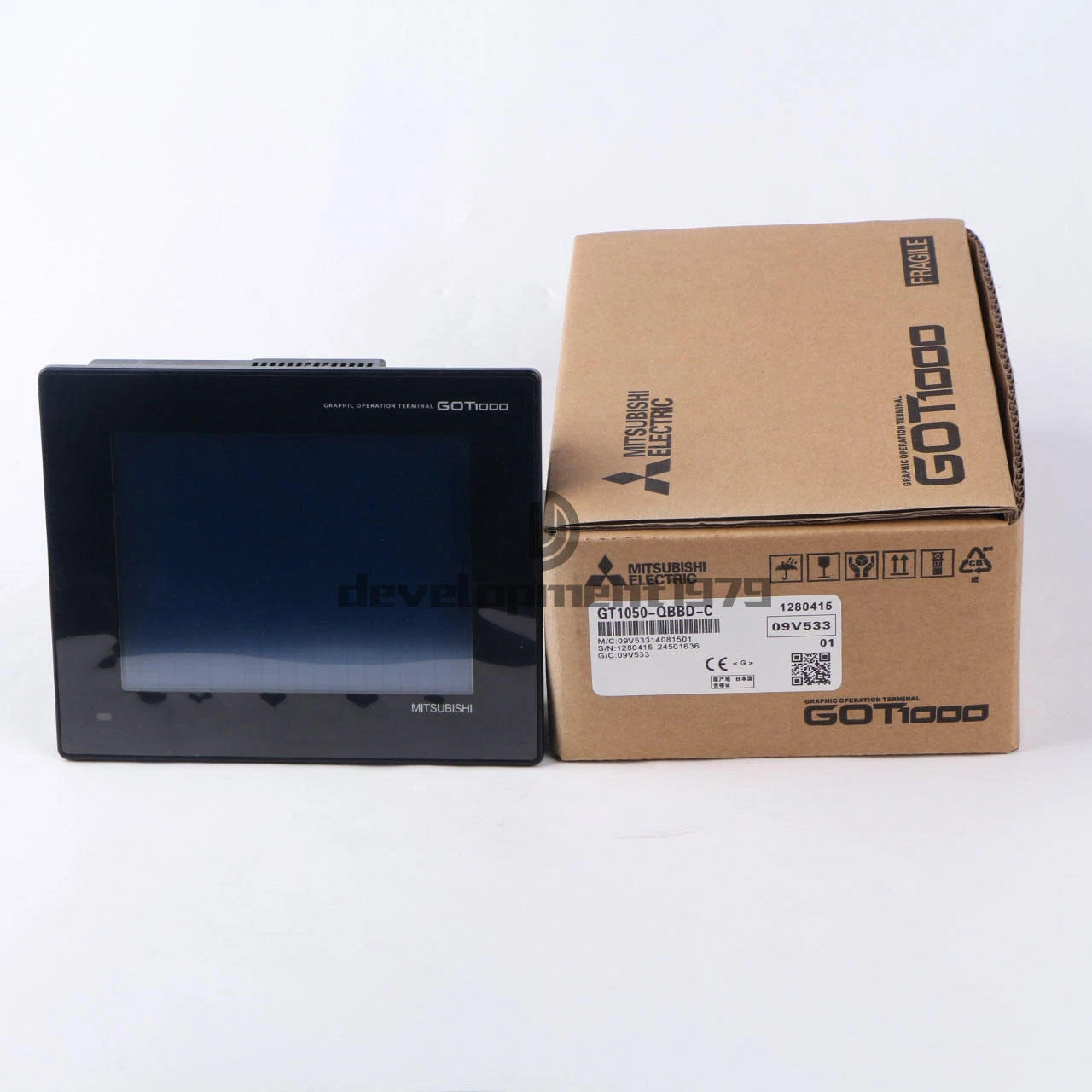 ONE  Mitsubishi Graphic Operation Terminal GT1050-QBBD-C #P