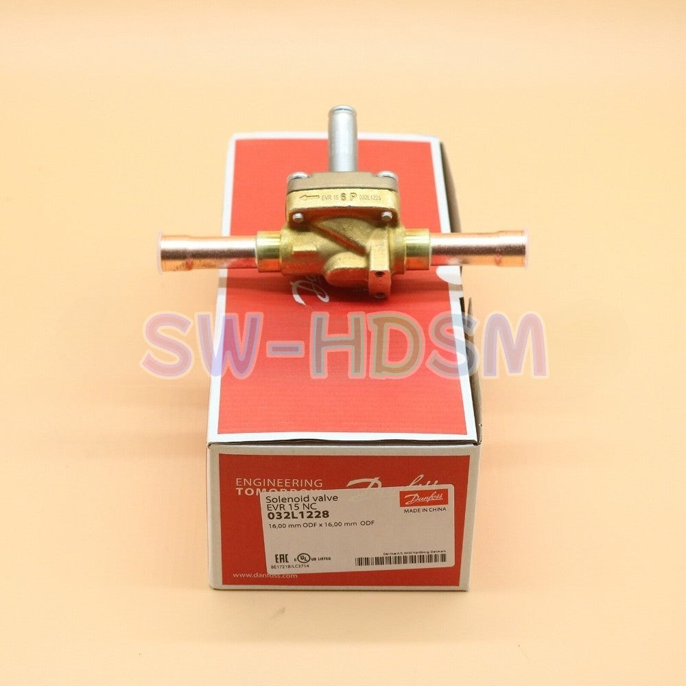 1PCS  for Danfoss EVR15 032L1228 Solenoid Valve Freight Free